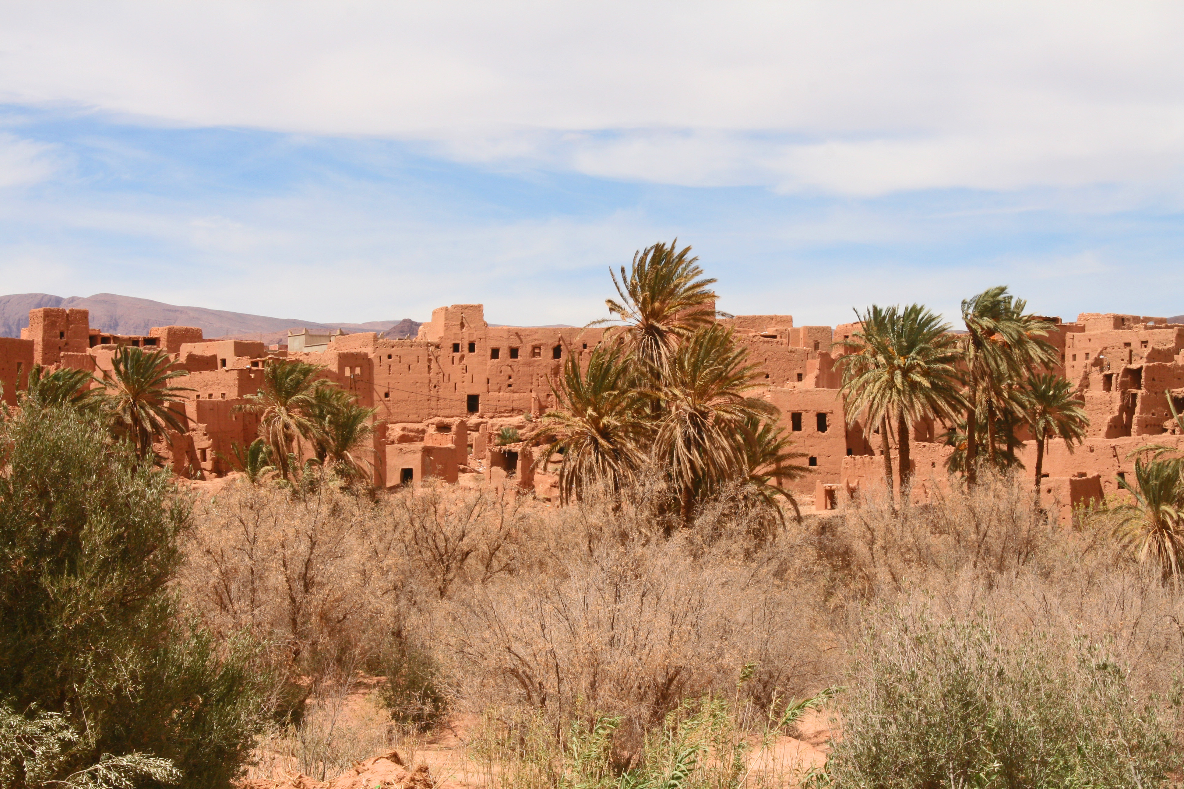 Dorpjes die opgaan in de omgeving