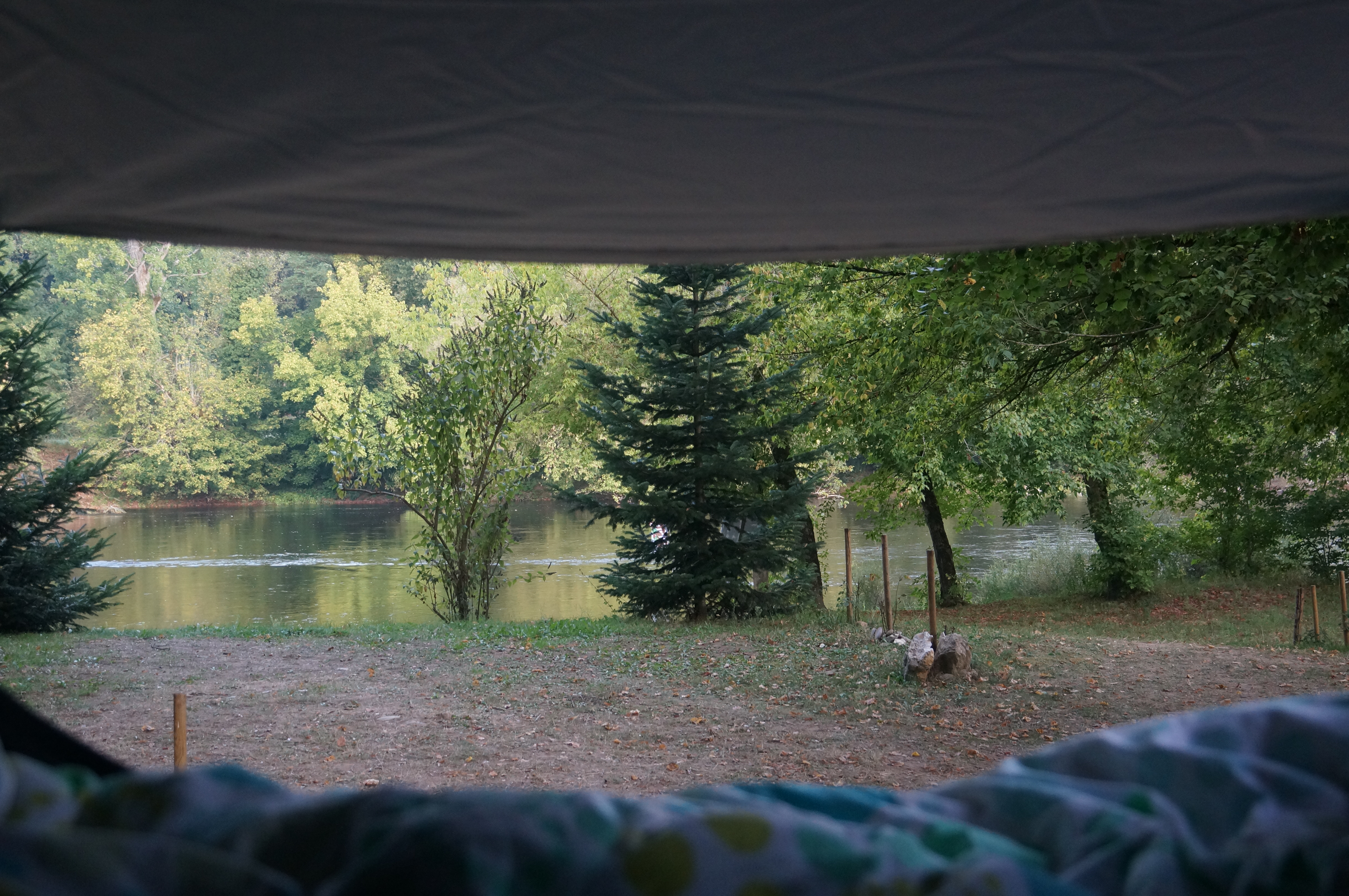 Wakker worden met uitzicht op de rivier Dordogne.